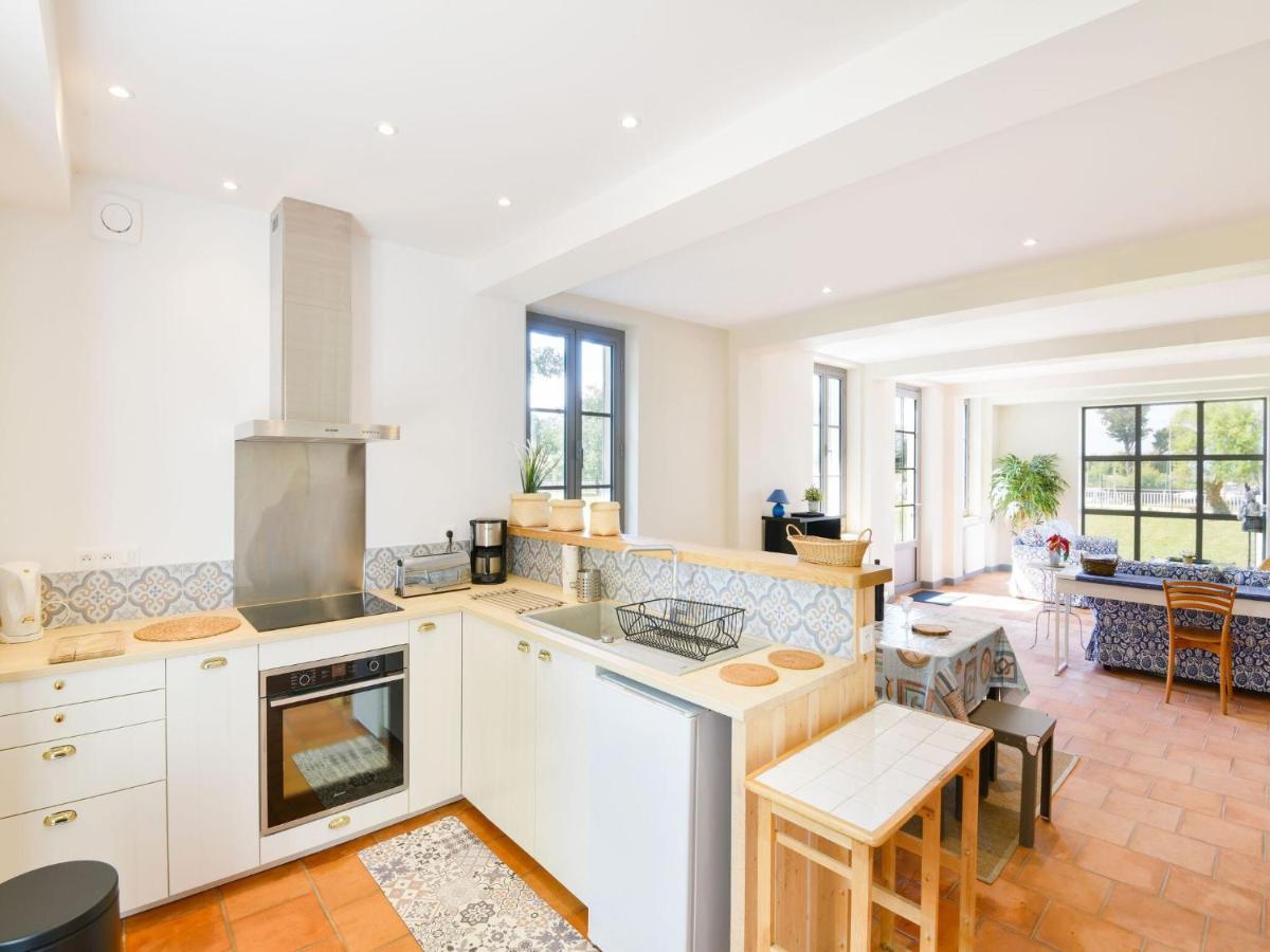 Little With Garden On The Bay Of Arcachon Villa Lanton